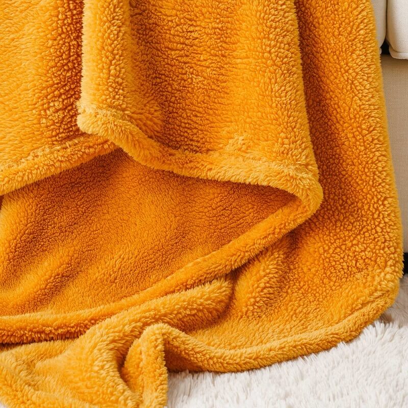 light weight chunky look sherpa blanket 3 1 light weight chunky look sherpa blanket 3 1