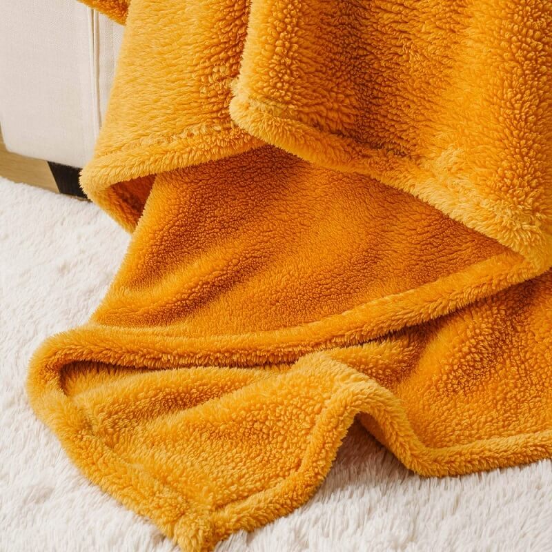 light weight chunky look sherpa blanket 4 1