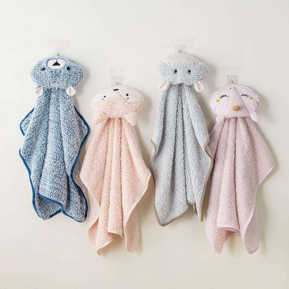 Hoodie Travel Blanket 1 1