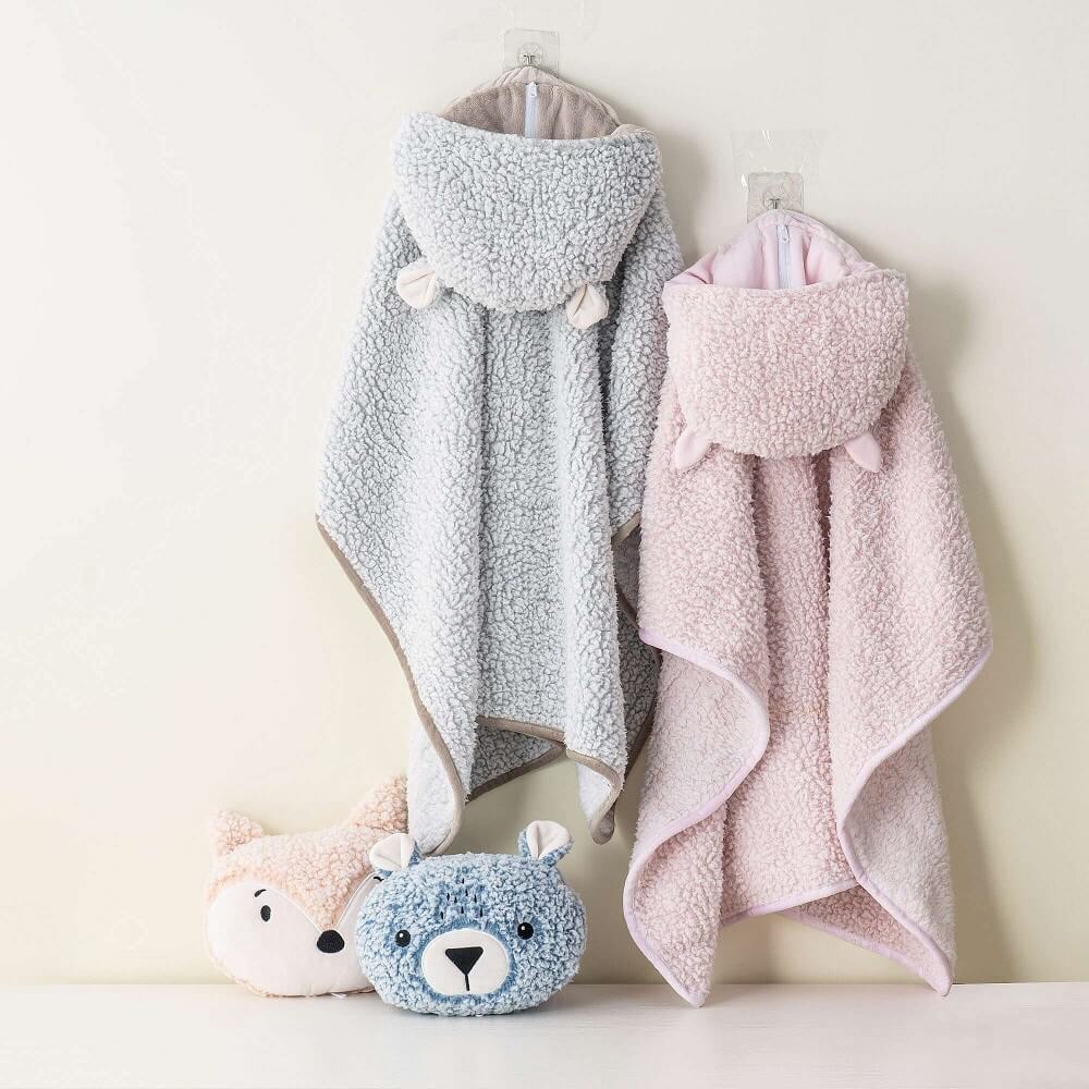 Hoodie Travel Blanket 7 1