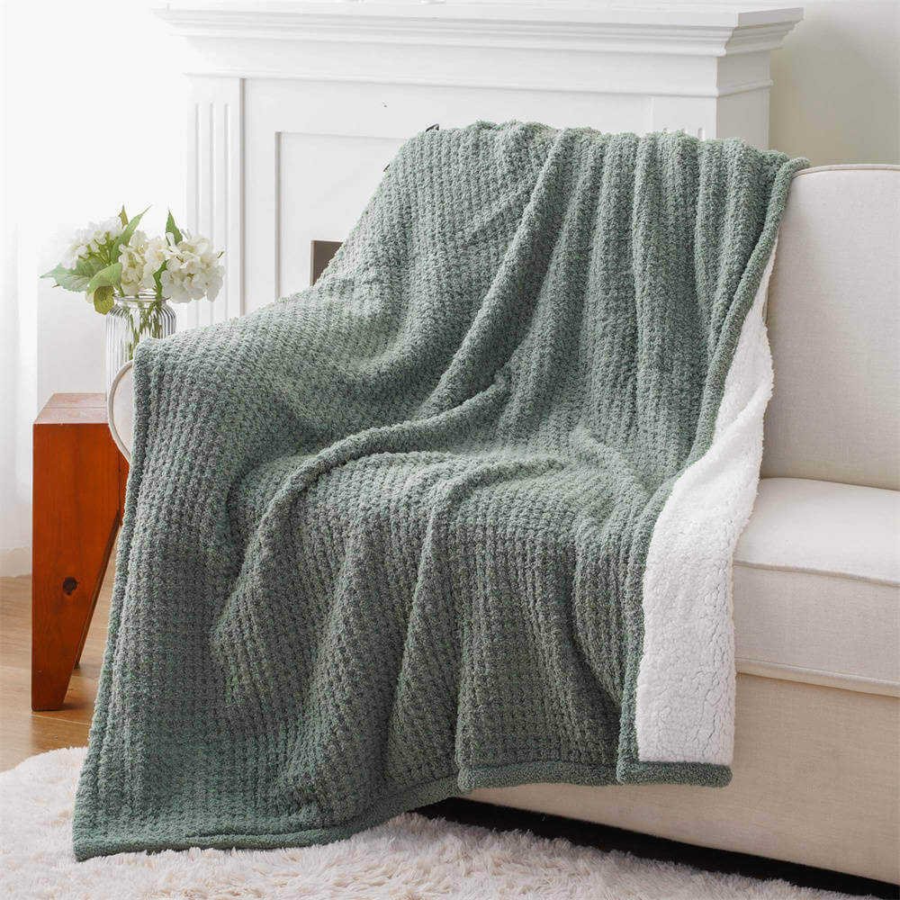 Microfiber Chenill Knit Throw with Sherpa Reverse 2 1